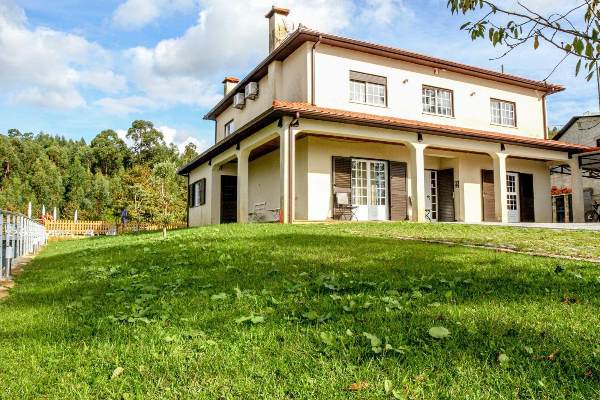 Martins House Quartos Arouca Exterior photo
